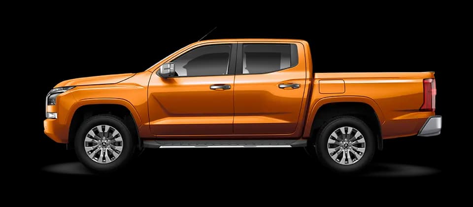 Mitsubishi Triton 2WD AT PREMIUM Cam
